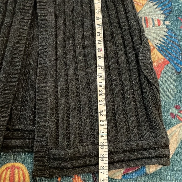 Rare vintage Anthropologie Sleeping on Snow wool  embroidered peacock cape S/M - Picture 5 of 7